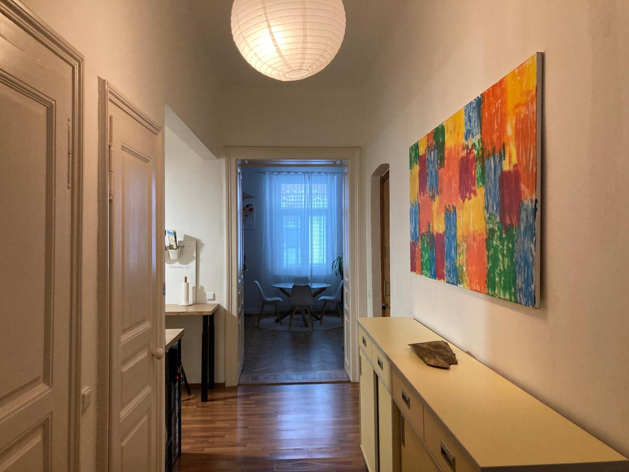 Downtown 3 Bdr Charm - Walk To Attractions Pressburg