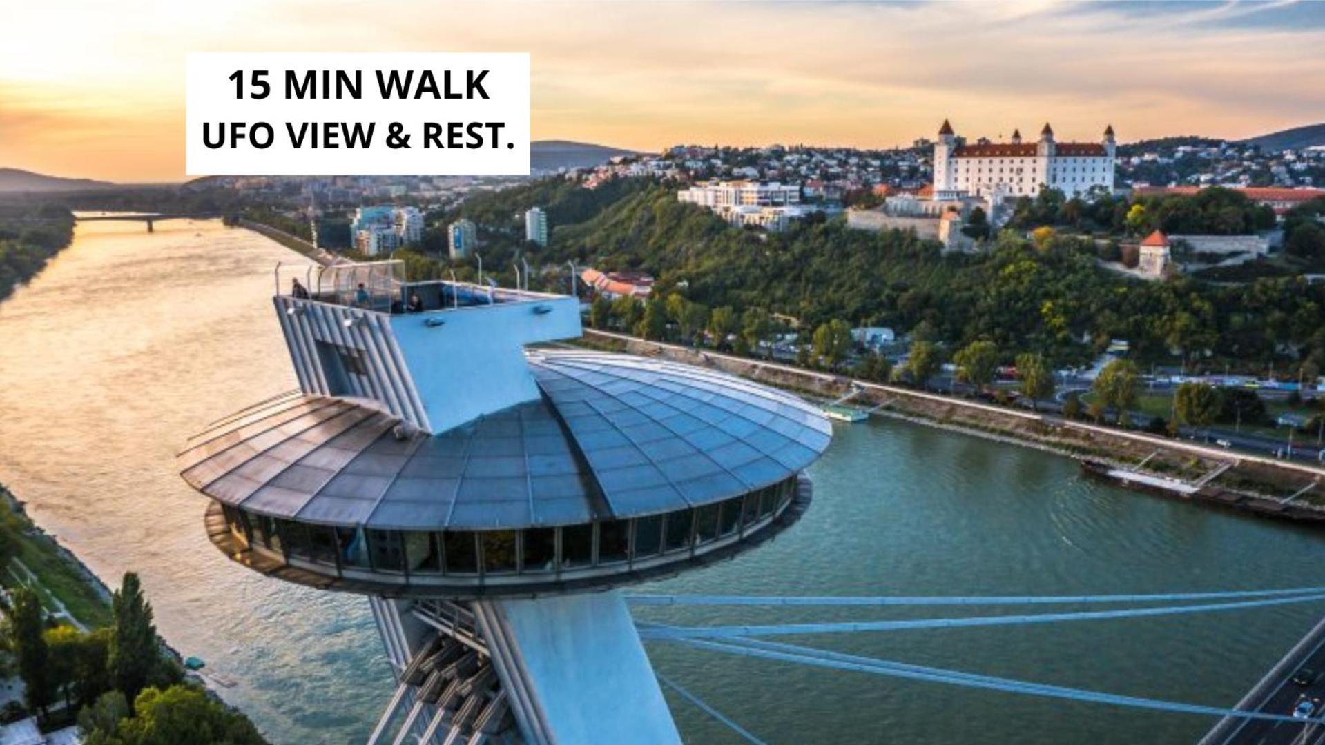 Downtown 3 Bdr Charm - Walk To Attractions * Pressburg